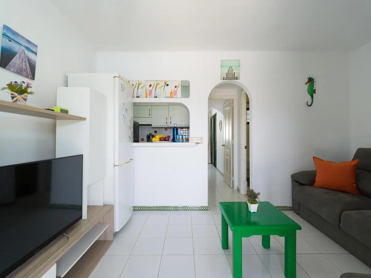 Holiday home Homeforguest Bungalow Vista Golf Con Terraza Y Piscina Maspalomas  Spain