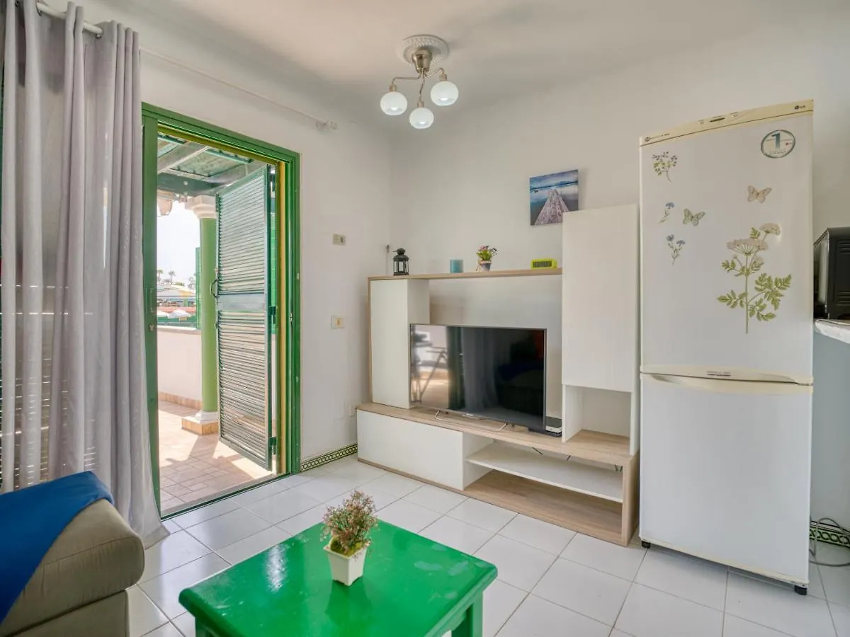 Holiday home Homeforguest Bungalow Vista Golf Con Terraza Y Piscina Maspalomas  Spain